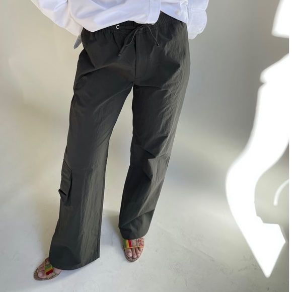 Djerf Avenue Pants - Djerf avenue. Re-poshed recently because sold out on website, too big for me:(